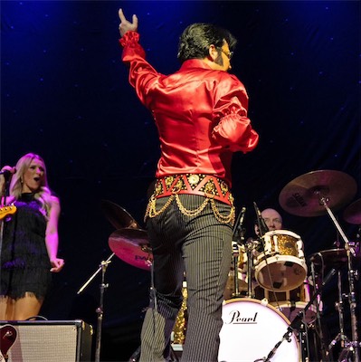 Elvis from Memphis to Vegas — live performance photograph 1